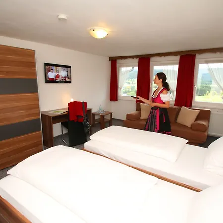 Landgasthof Adler Otel