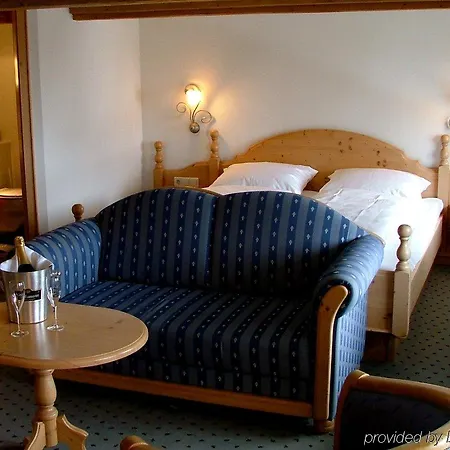 Landgasthof Adler Otel Altenrond